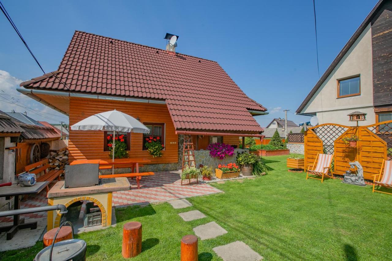Villa Privát NA CHALUPE Partizánska Ľupča 649 Esterno foto