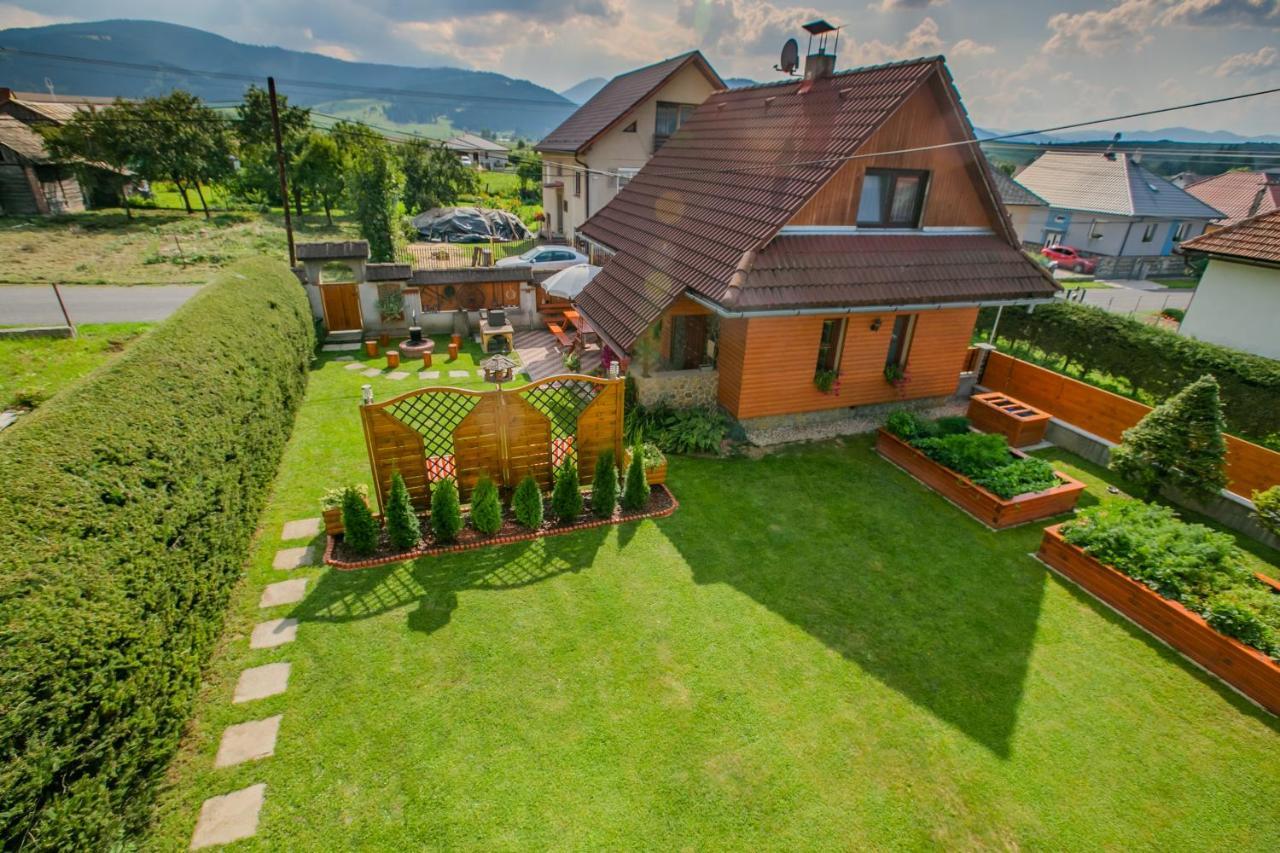 Villa Privát NA CHALUPE Partizánska Ľupča 649 Esterno foto