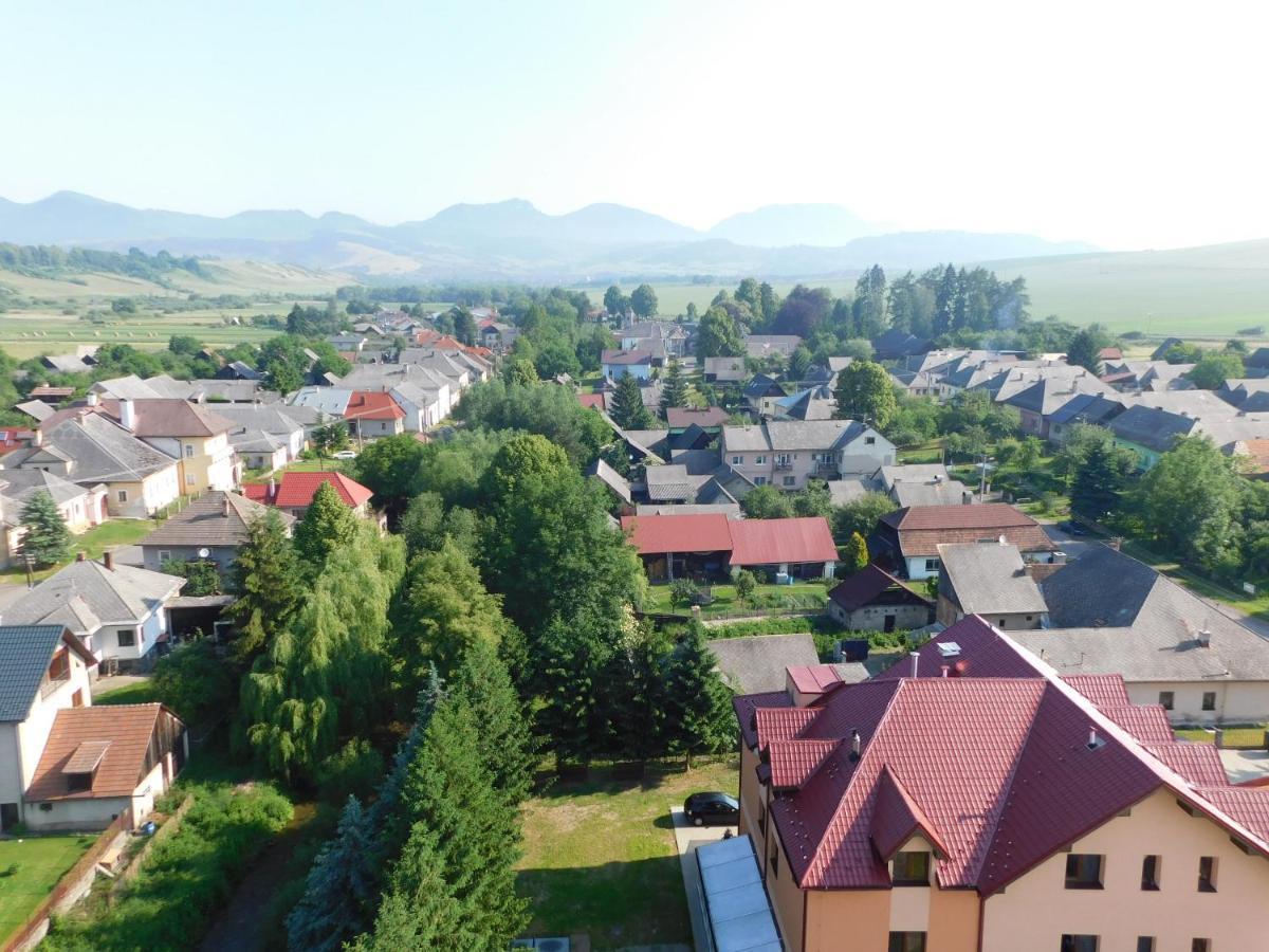 Villa Privát NA CHALUPE Partizánska Ľupča 649 Esterno foto