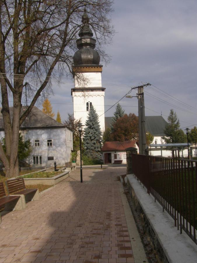 Villa Privát NA CHALUPE Partizánska Ľupča 649 Esterno foto