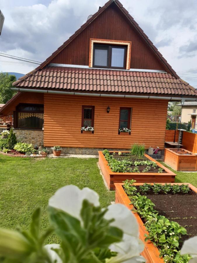 Villa Privát NA CHALUPE Partizánska Ľupča 649 Esterno foto